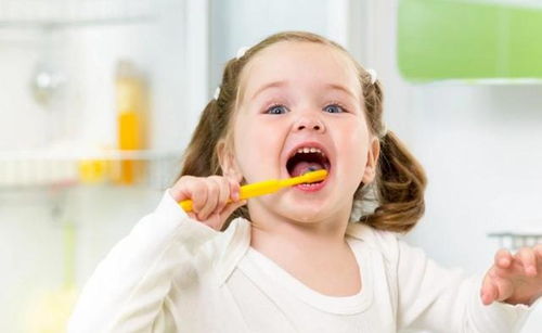 寶寶嘟嘟嘴背后竟是牙床突出？警惕嬰幼兒口腔用品的使用誤區